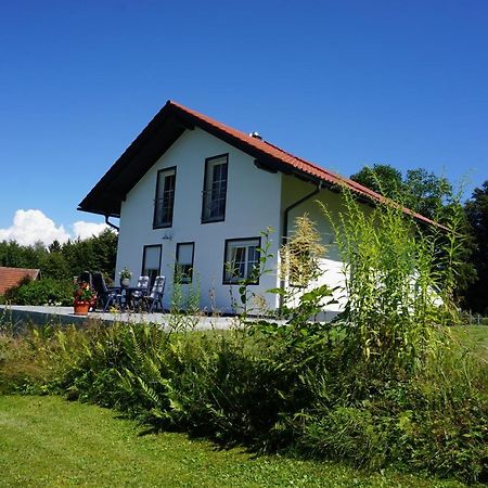 Ferienhaus Englburg In Absolut Ruhiger Lage Tittling Εξωτερικό φωτογραφία
