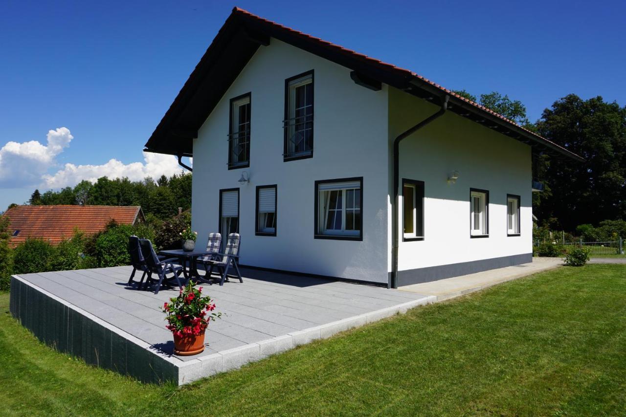 Ferienhaus Englburg In Absolut Ruhiger Lage Tittling Εξωτερικό φωτογραφία